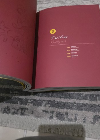  Refika'nın Mutfağı - Yeni İstanbul Stili Yemek Kitabı
