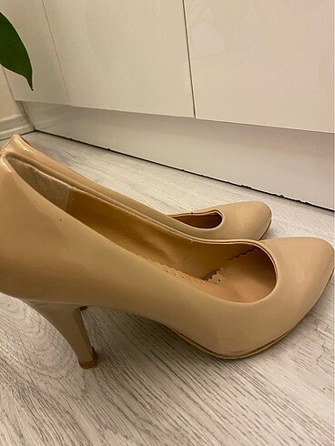 Diğer Stiletto