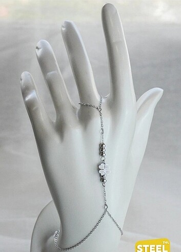 Silver Topçuk ve Minimal Yonca Şahmeran
