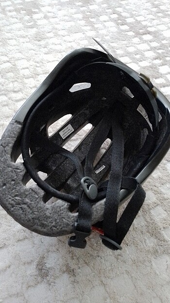  Beden Kask decatlon 