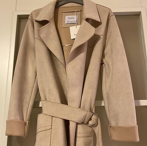 xs Beden Bershka süet trençkot