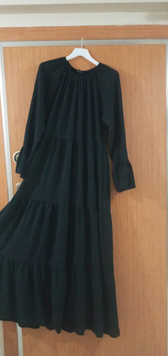 Siyah Uzun Piliseli Bohem Elbise - Görsel 3