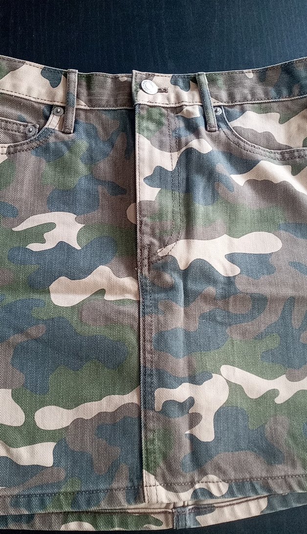 Kadın Kamuflaj Desenli Midi Kot Etek - Görsel 2