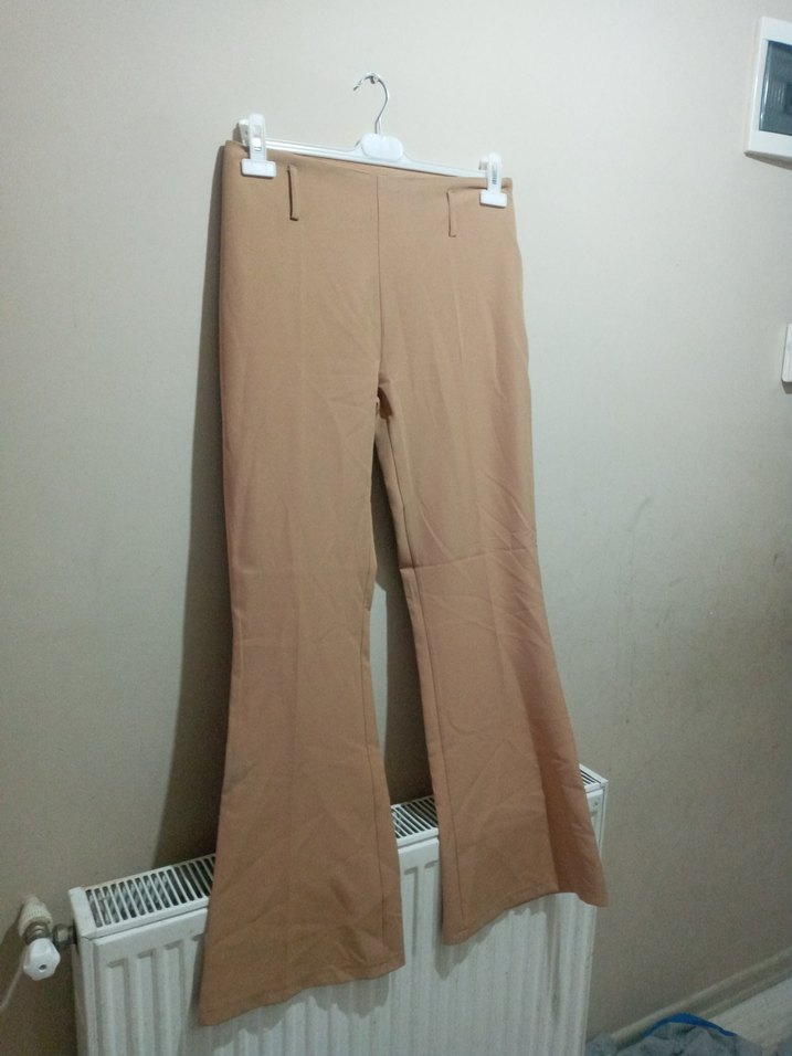 Bej Rahat Kesim Kadın Kumaş Pantolon - Görsel 4