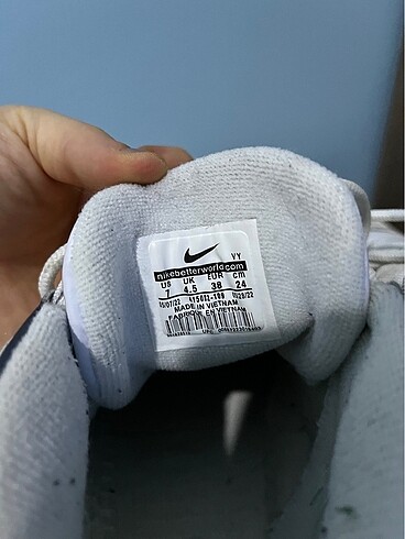 38 Beden beyaz Renk Nike air ayakkabı