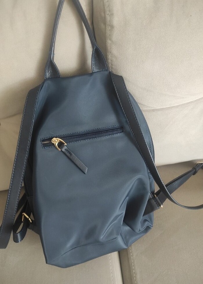 Lacivert sırt çantası - Görsel 2