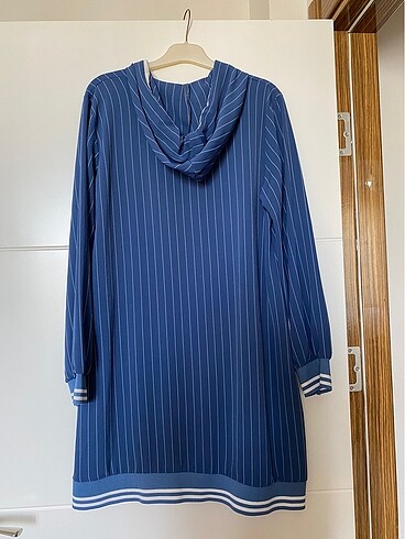 Diğer Oversize kapüşonlu tunik