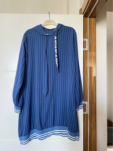 Oversize kapüşonlu tunik