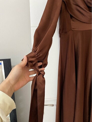 Saten elbise - Görsel 5