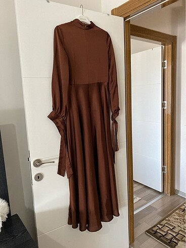 Saten elbise - Görsel 7