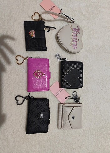 Beden Juicy couture cüzdanlar