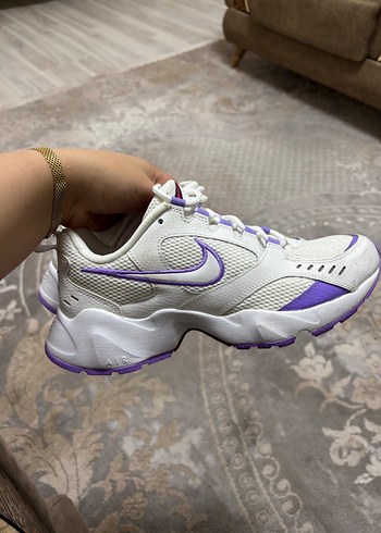 Nike Beyaz Mor Retro Spor Ayakkabi