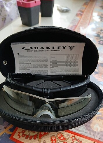 Oekley gozluk u.s.a