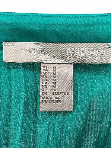 m Beden yeşil Renk Forever 21 Uzun Etek %70 İndirimli.