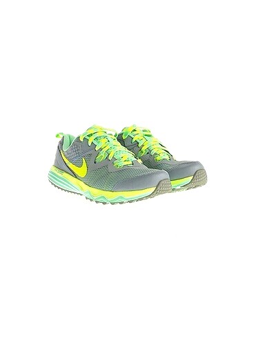Nike Nike Spor Ayakkabı %70 İndirimli.