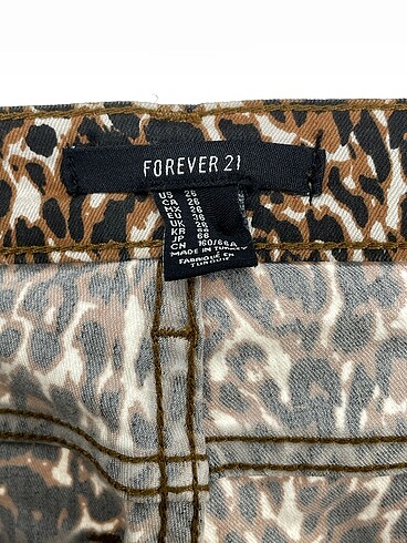 26 Beden çeşitli Renk Forever 21 Jean / Kot %70 İndirimli.