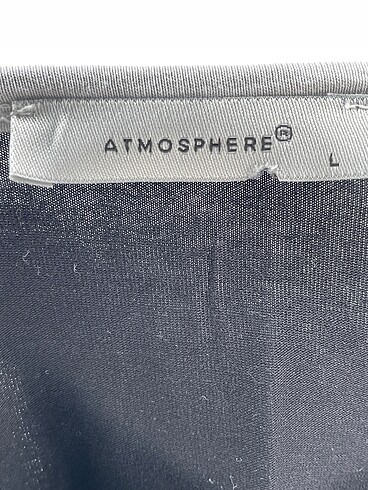 l Beden siyah Renk Atmosphere T-shirt %70 İndirimli.