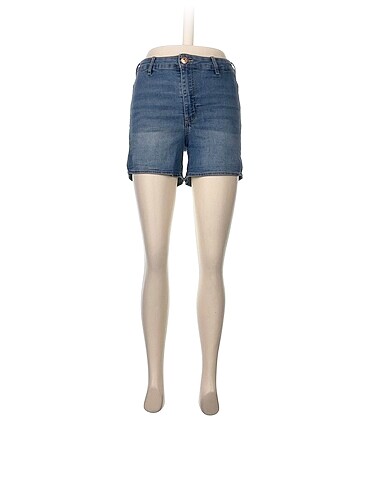 H&M Mini Şort %70 İndirimli.