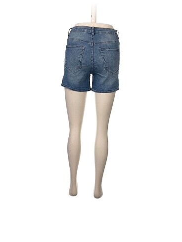 38 Beden H&M Mini Şort %70 İndirimli.
