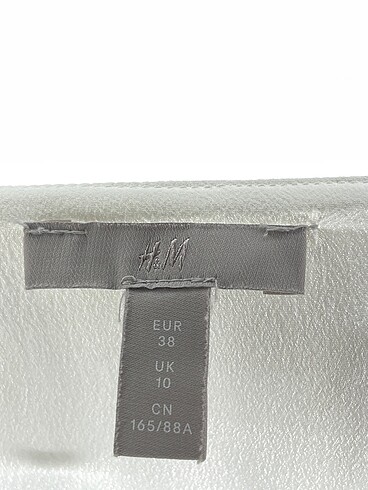 38 Beden beyaz Renk H&M Bluz %70 İndirimli.