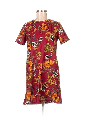 Zara Günlük Elbise %70 İndirimli.