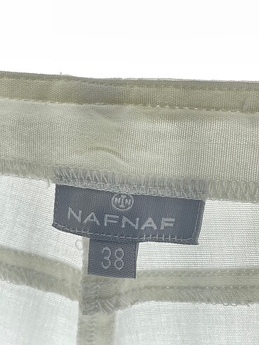 38 Beden beyaz Renk Naf Naf Düz Kesim %70 İndirimli.