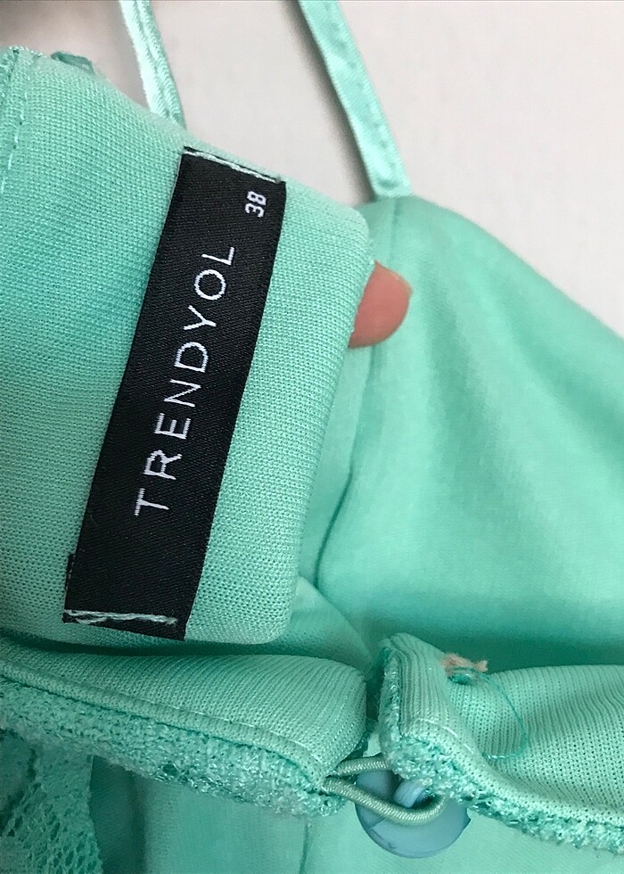 Su yeşili isterseniz straplez elbise - Görsel 5