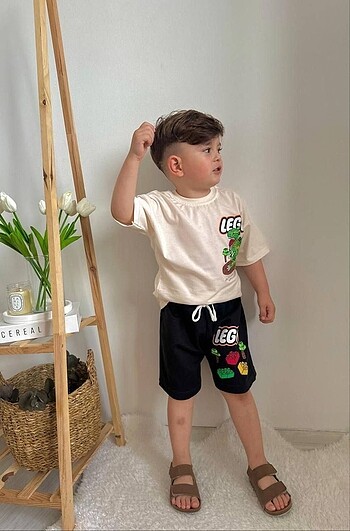 Zara model