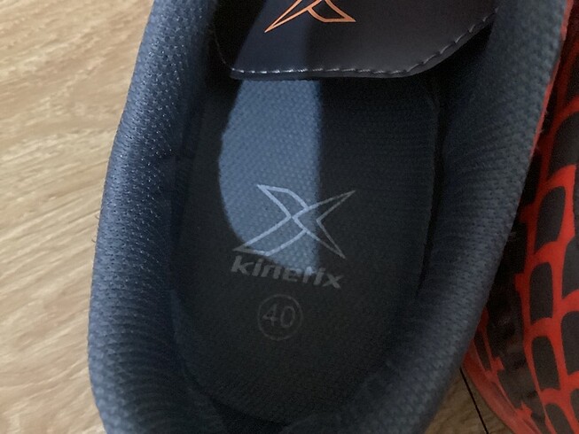 Kinetix Kinetix 1 2 kez kullanılmış krampon