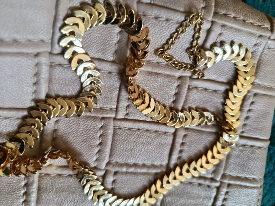 Yılan Desenli Altın Renk Kadın kolye - Görsel 2