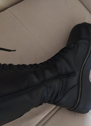 40 Beden siyah Renk 40 bot yeni