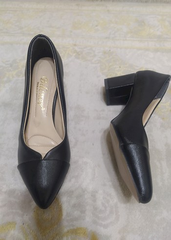 Siyah Parlak Stiletto Kadın Ayakkabı - Görsel 2