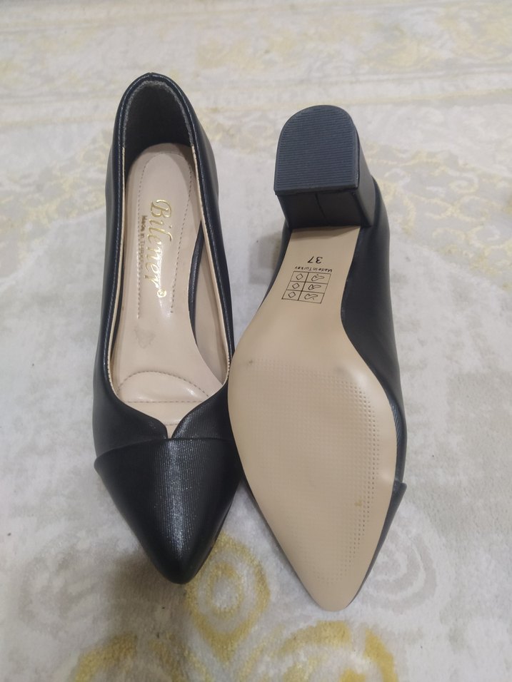 Siyah Parlak Stiletto Kadın Ayakkabı - Görsel 3