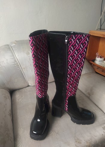 Renkli Desenli Pembe Dizüstü Kadın Çizme - Görsel 2