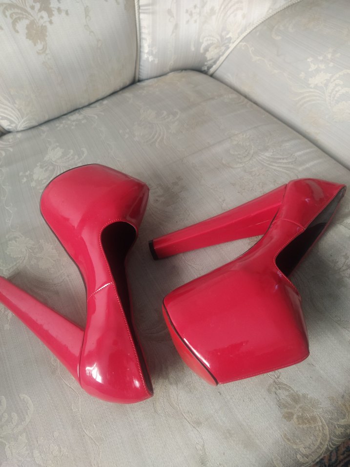 Parlak Kırmızı Rugan Stiletto Topuklu Kadın Ayakkabı platform - Görsel 3