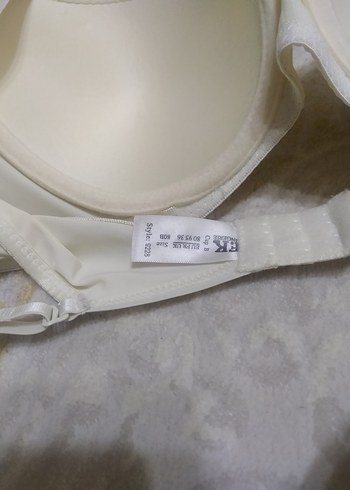 Beyaz Minimalist Midi Sütyen biri 80 biri 90 beden - Görsel 4