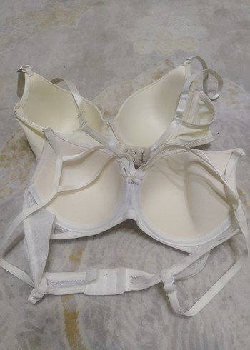 Beyaz Minimalist Midi Sütyen biri 80 biri 90 beden - Görsel 2