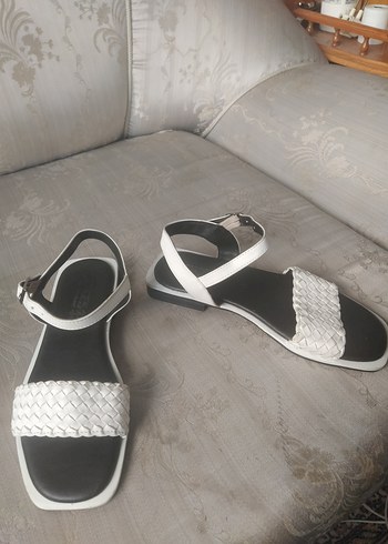 Beyaz Örgü Desenli Kadın Topuklu Sandalet - Görsel 2