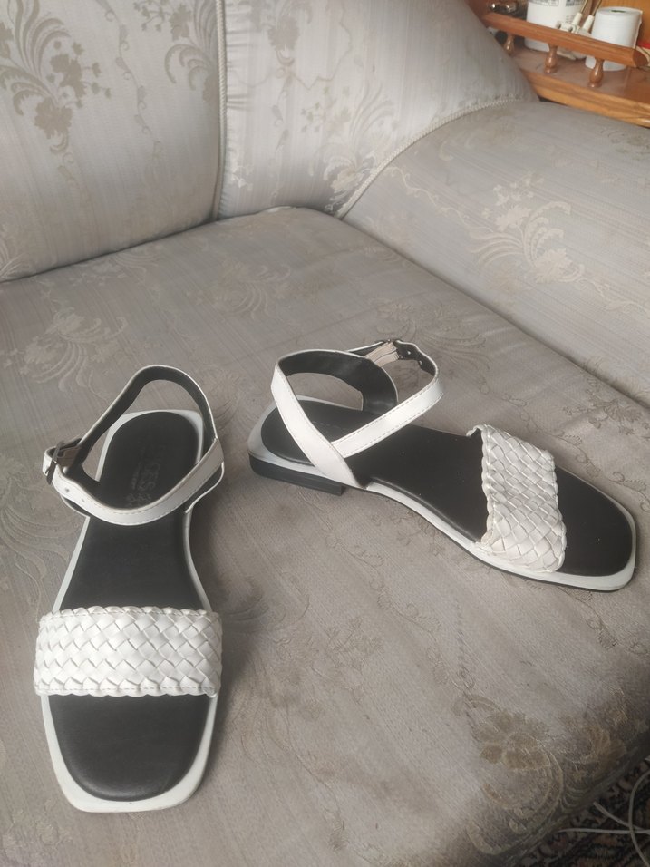 Beyaz Örgü Desenli Kadın Topuklu Sandalet - Görsel 2