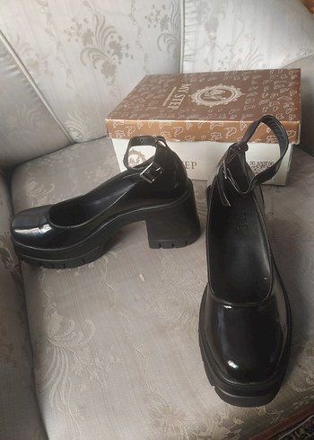 Siyah Rugan Platform Topuklu Goth Ayakkabı - Görsel 2