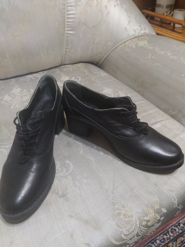 Siyah Klasik Kadın Topuklu Goth Ayakkabı - Görsel 2