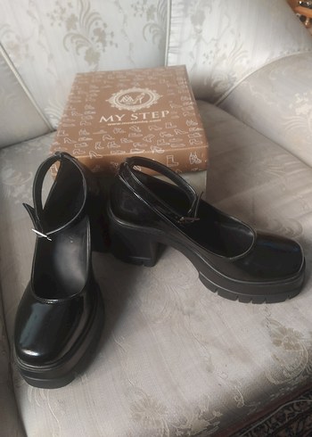 Siyah Tokalı Platform Topuklu Gotik Kadın Ayakkabı - Görsel 2