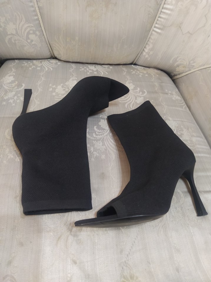 Siyah Elastik Topuklu Stiletto Kadın Bot - Görsel 4