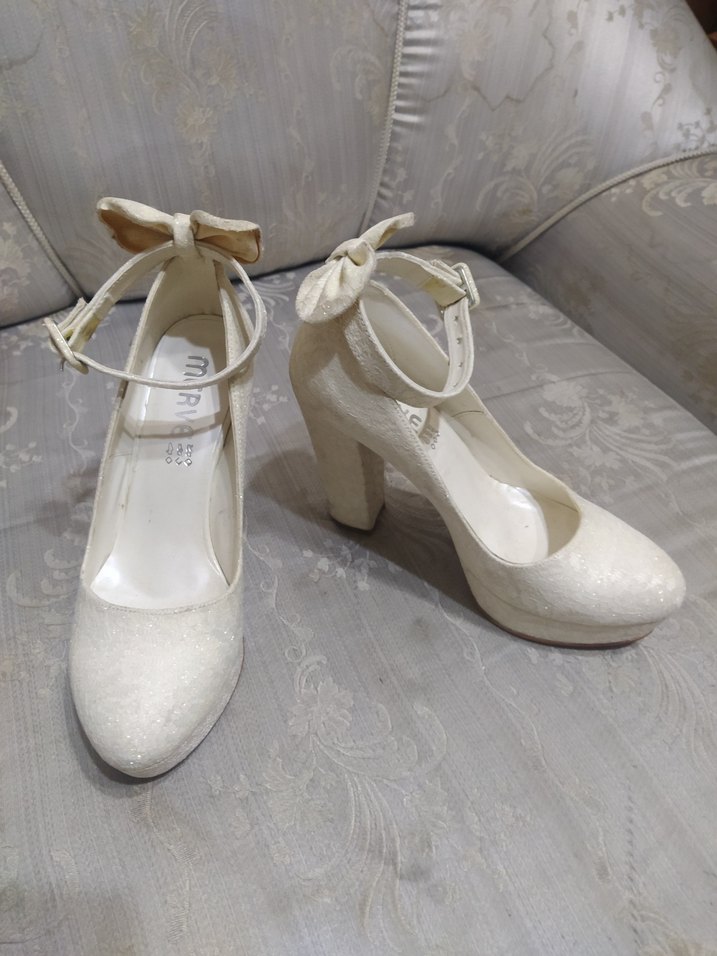 Beyaz Stiletto Topuklu Kadın Düğün Ayakkabısı - Görsel 2