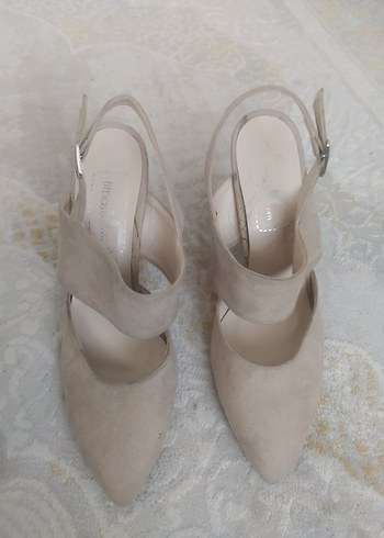 44 no Bej Süet Stiletto Topuklu Kadın Ayakkabı