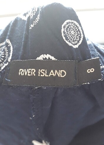 River Island Şort