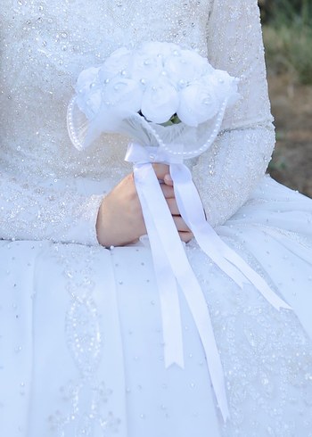 Gelin Çiçeği