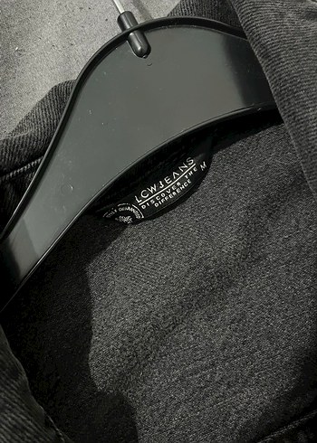 Düğmeli siyah Kadın Denim Ceket - Görsel 2