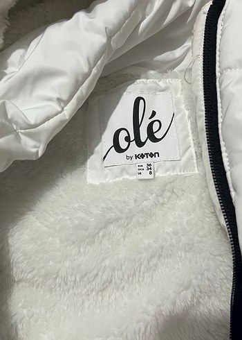 Beyaz Kapüşonlu Kadın Kış Montu - Görsel 3