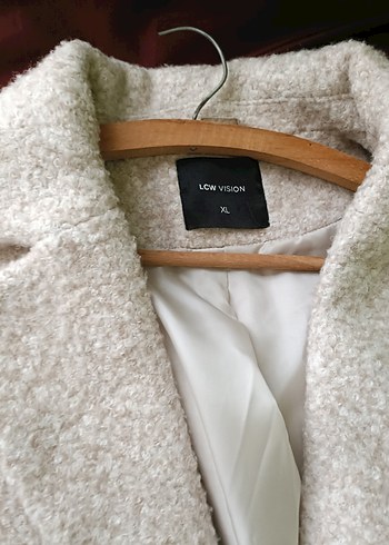 Bej Düğmeli Midi Kadın Kaban - Görsel 2